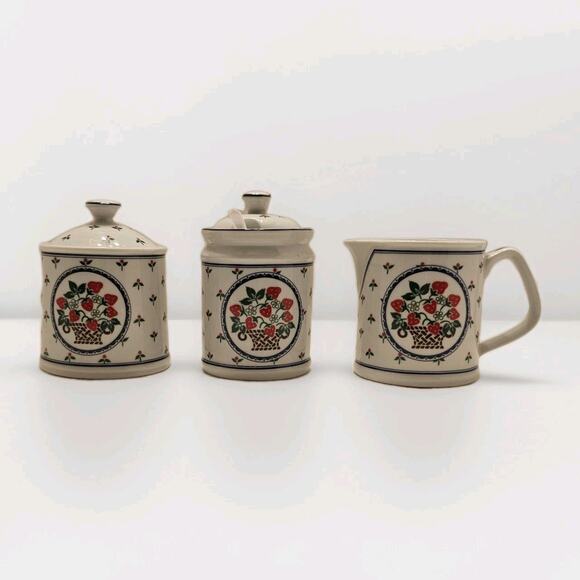 Vintage Papel Red Strawberry Coffee Creamer, Sugar And Jam Set MCM Cottage 80s - Picture 1 of 12